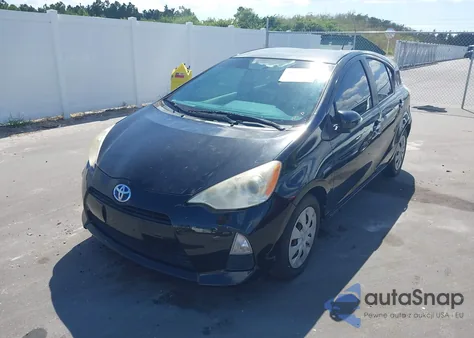 2012 Toyota Prius C Two из США, поврежденный, VIN JTDKDTB35C1515158